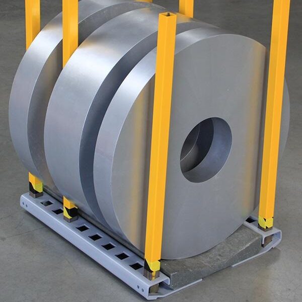 Blid föreställande slittade coils förvarade i PKT Coiltray type 11/90