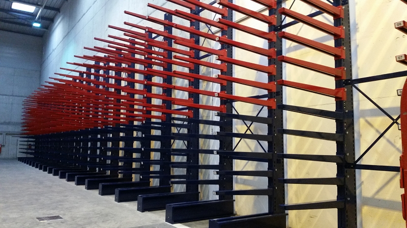 Sipag cantilever racks for storage of pipes and bars.