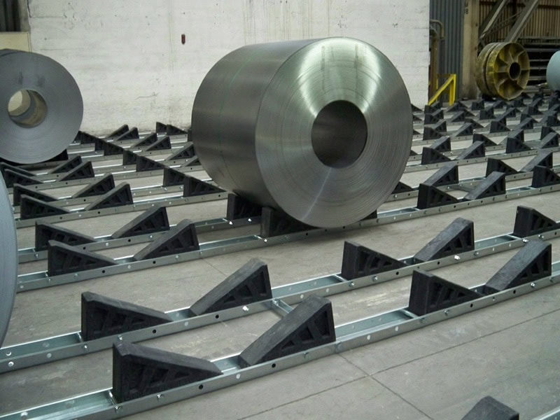 Coil storage system PKT Rollblock system EK 550-EC. For safe storage of coils.