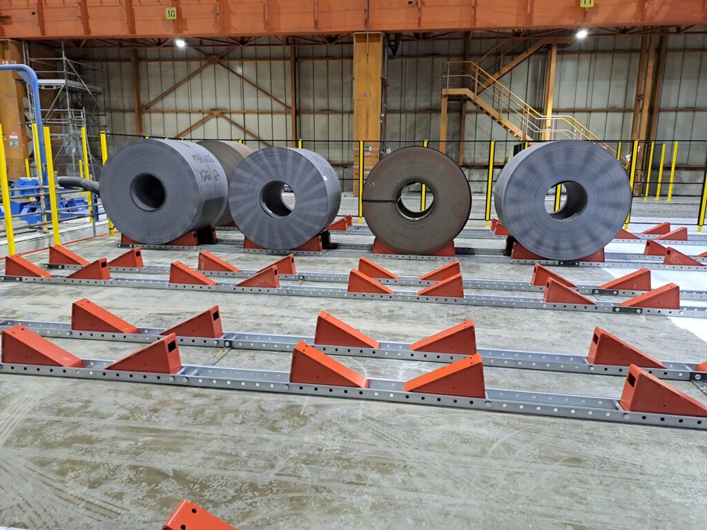 Coil storage system PKT Rollblock system EK 550 HOT for safe storage of hot coils up to 400°C.