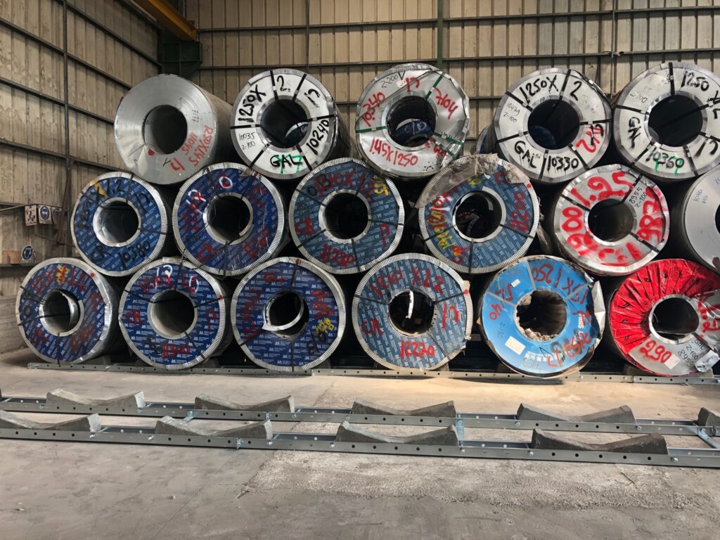 PKT Rollcradle system for safe storage of coils 800-2000 mm diameter.